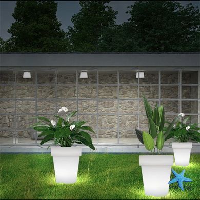 Светильник садовый Вазон для цветов на солнечной батарее ∙ LED кашпо с подсветкой для сада, террасы, двора и ландшафтного декора